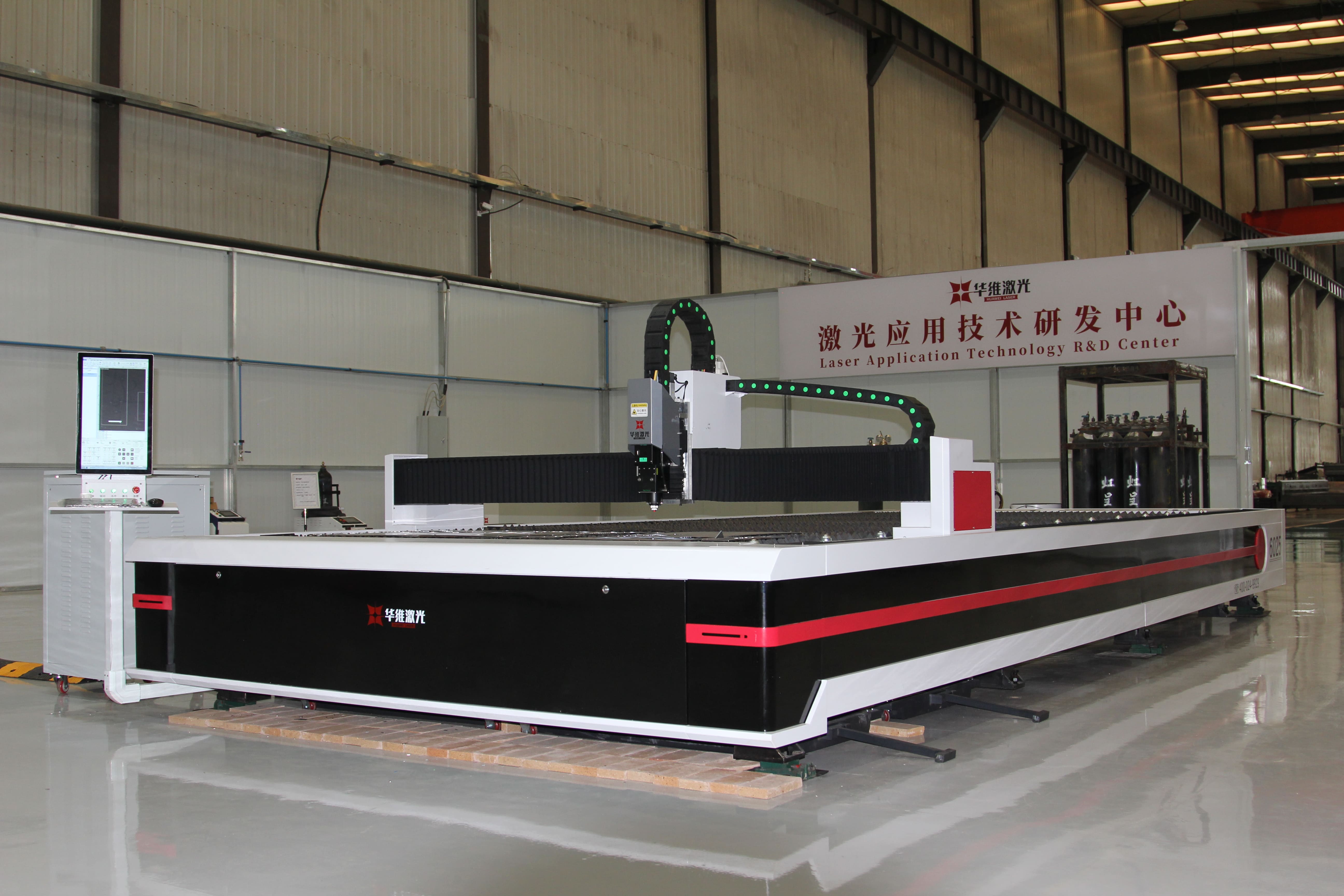 Laser ebaketa-makinaren aurretiazko kontrolak